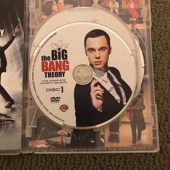 The Big Bang Theory - Season 4 DVD set - Picture 2 of 4